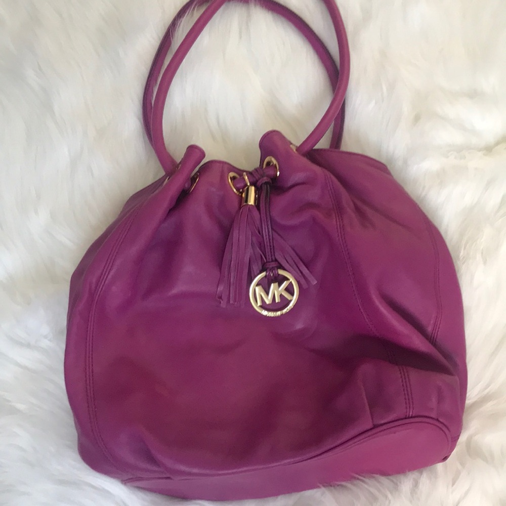 Michael kors shoulder bag